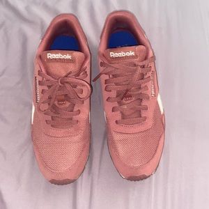 Pink Reebok’s